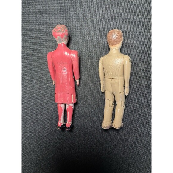 1940s RENWAL Dollhouse Dolls – Jointed Plastic Mom #43 & brother #42 – Vintage - Picture 5 of 8